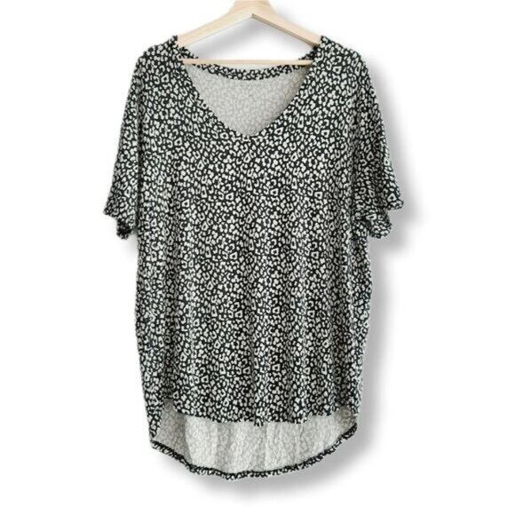 AEO | Soft & Sexy Leopard Print Relaxed Fit Hi-Low Top Sz M Flawed - Picture 2 of 11